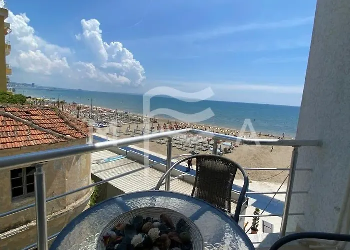 Seaview Apartment 616